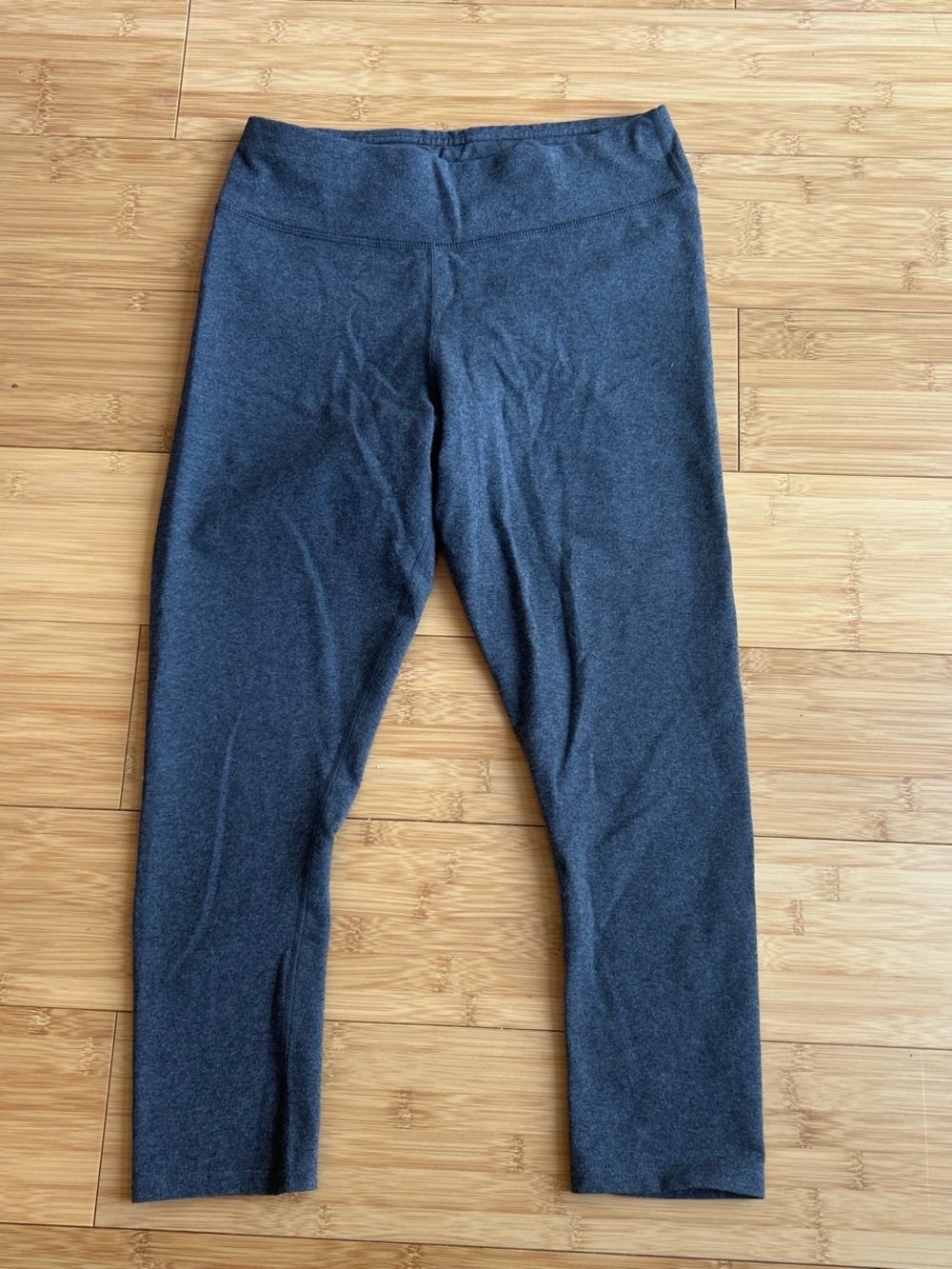 Pact 100% Organic Cotton Charcoal Cropped High-Waist Leggings - Picture 4 of 7